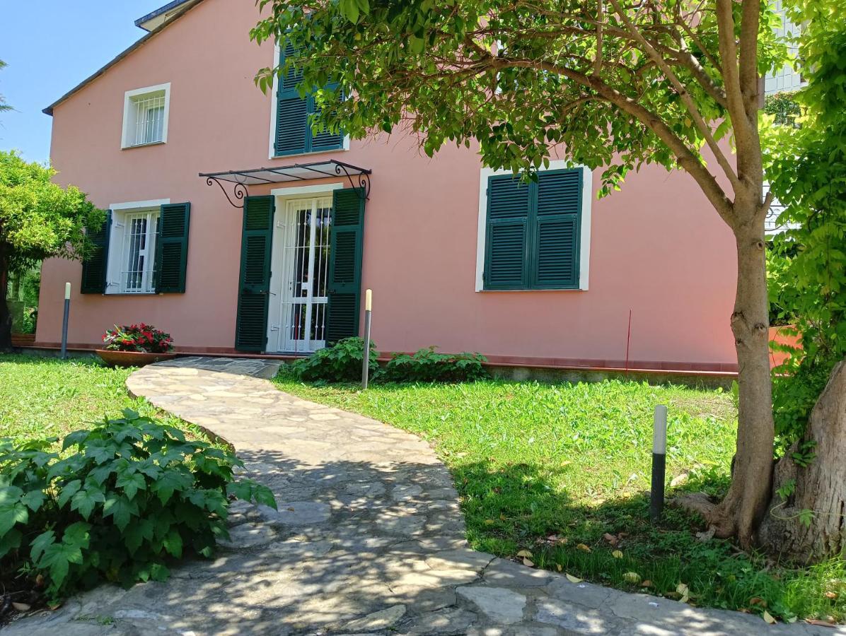 Villetta Con Giardino A Due Passi Dal Mare إمبيريا المظهر الخارجي الصورة