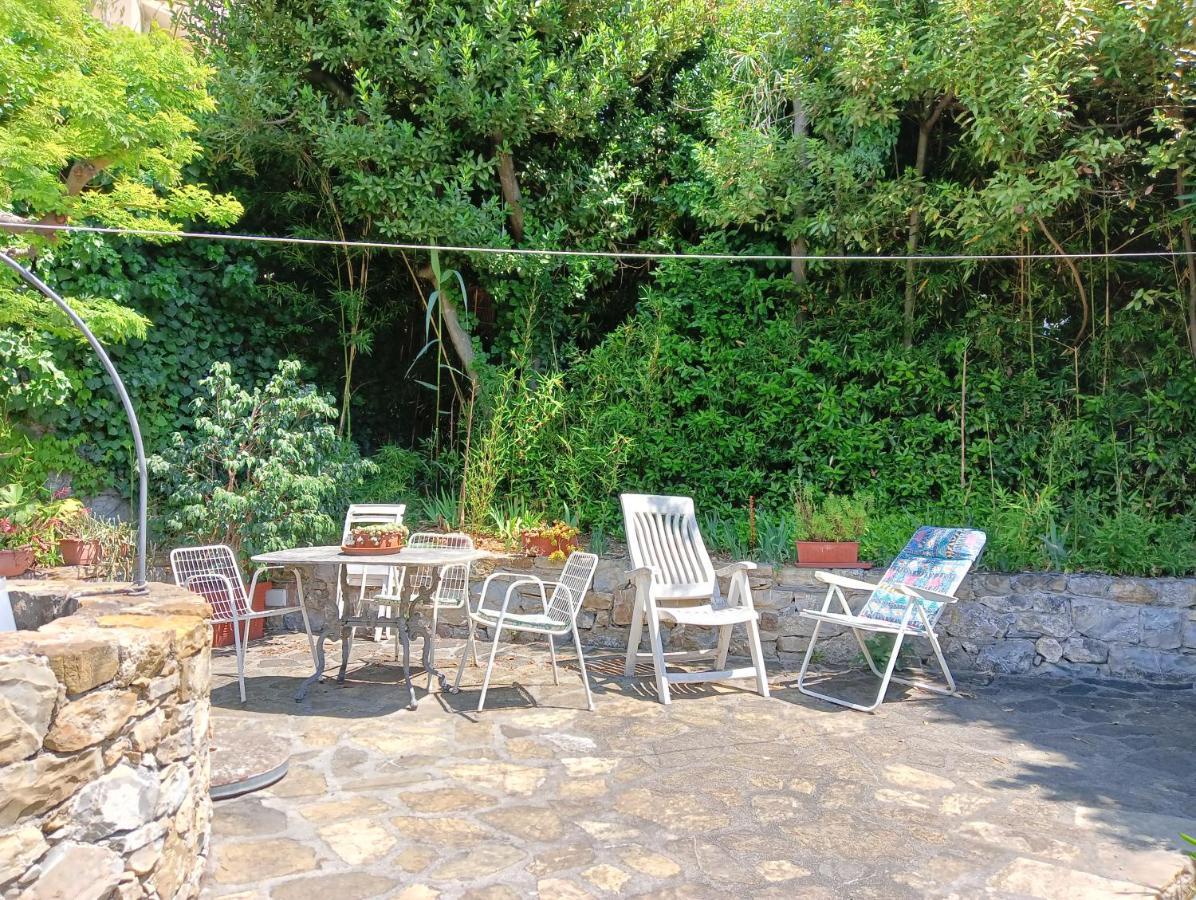 Villetta Con Giardino A Due Passi Dal Mare إمبيريا المظهر الخارجي الصورة