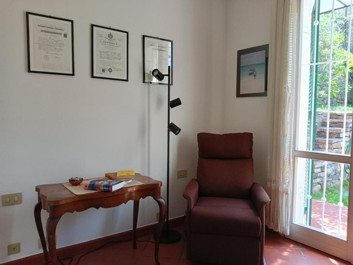 Villetta Con Giardino A Due Passi Dal Mare إمبيريا المظهر الخارجي الصورة